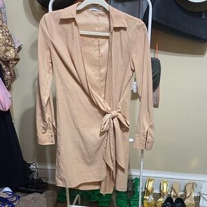 Toby Heart Ginger Tan Wrap Dress Size Small